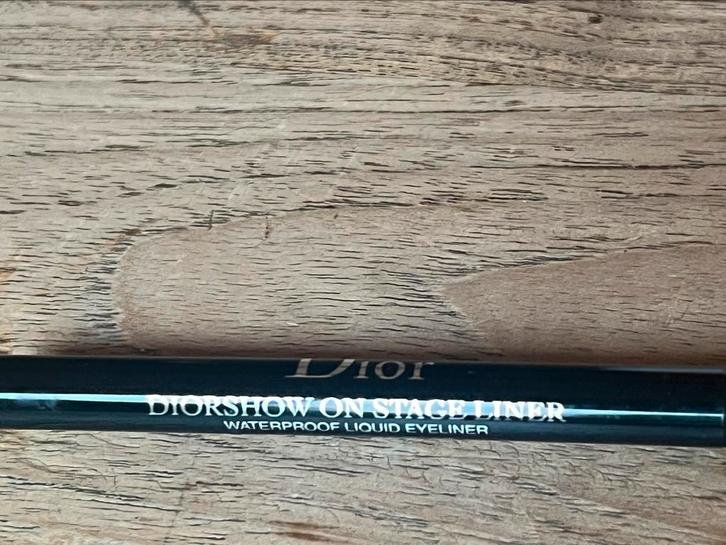 Diorshow Liquid Liner Vloeibare Eyeliner 096 zwart, bl, Sieraden, Tassen en Uiterlijk, Uiterlijk | Cosmetica en Make-up, Nieuw