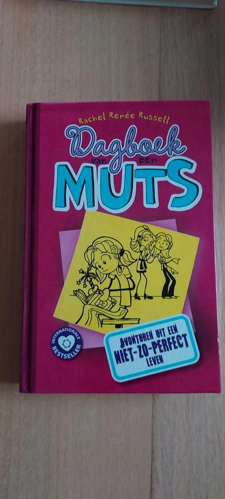 Dagboek van een Muts - Niet zo perfect leven, Boeken, Kinderboeken | Jeugd | onder 10 jaar, Gelezen, Fictie algemeen, Ophalen of Verzenden
