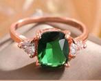 Ring groene steen maat 19, Sieraden, Tassen en Uiterlijk, Ringen, Nieuw, Goud, Ophalen of Verzenden