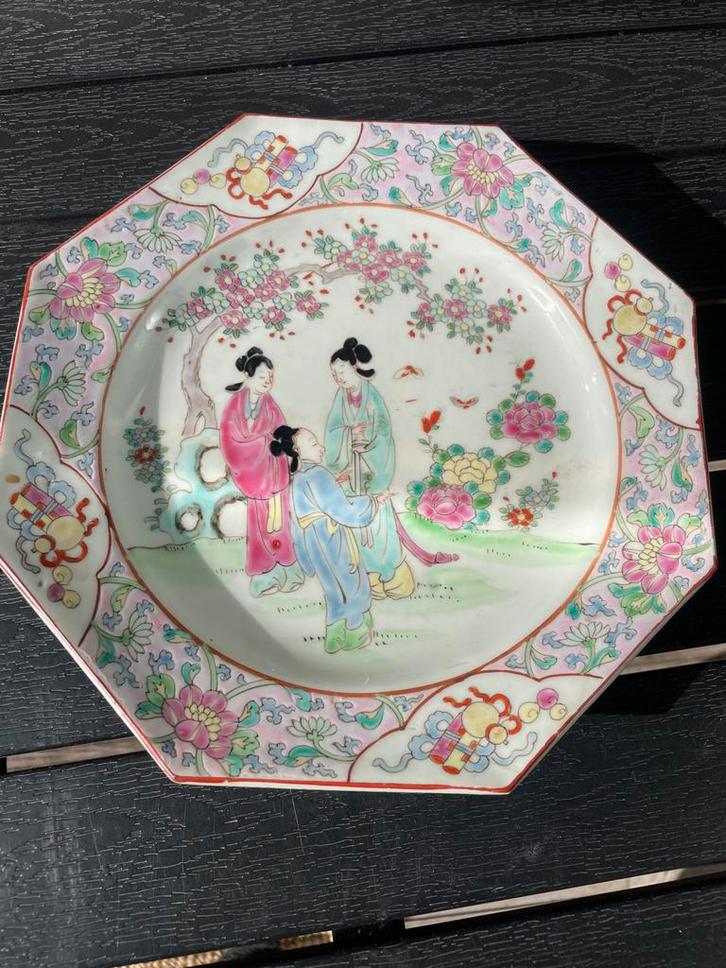 Antiek Chinees Bord met Geisha Voorstelling, Antiek en Kunst, Antiek | Wandborden en Tegels, Ophalen of Verzenden