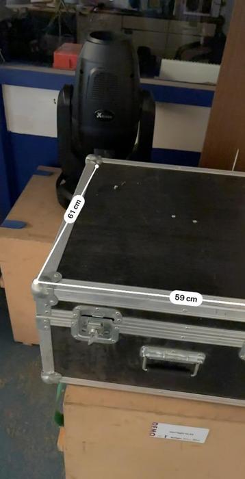flightcase beschikbaar voor biedingen
