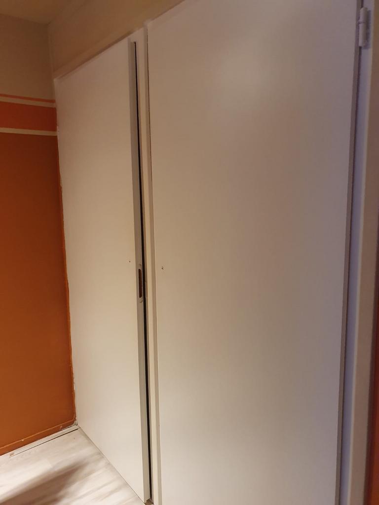 4 binnendeuren van inbouwkasten, Huis en Inrichting, Kasten | Boekenkasten, Ophalen, Overige materialen, Gebruikt, 200 cm of meer