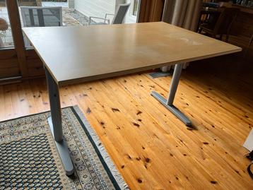 Ikea Galant Bureau - Berken - Verstelbaar - afbeelding 1