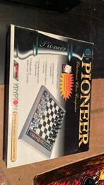 Schaak computer pioneer, Een of twee spelers, Ophalen of Verzenden, Zo goed als nieuw, Krypton