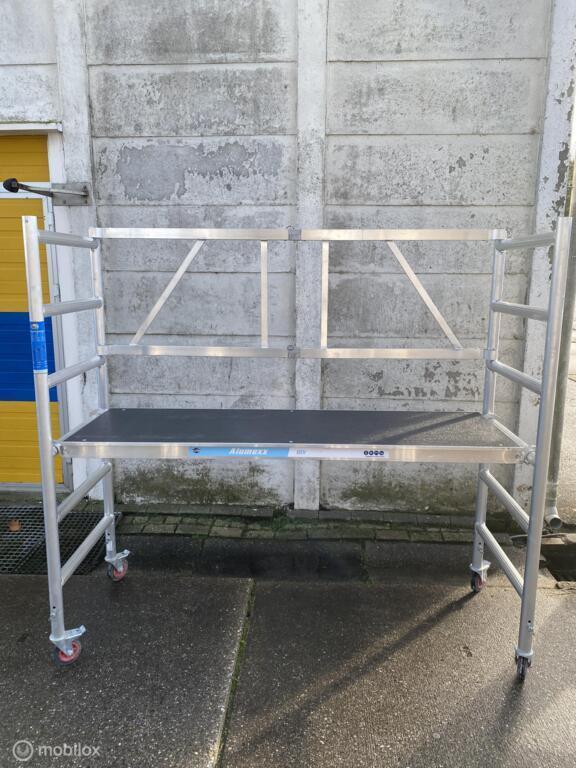 Alumexx smart kamersteiger 75x190x3m werkhoogte, Doe-het-zelf en Verbouw, Steigers, Gebruikt, Ophalen