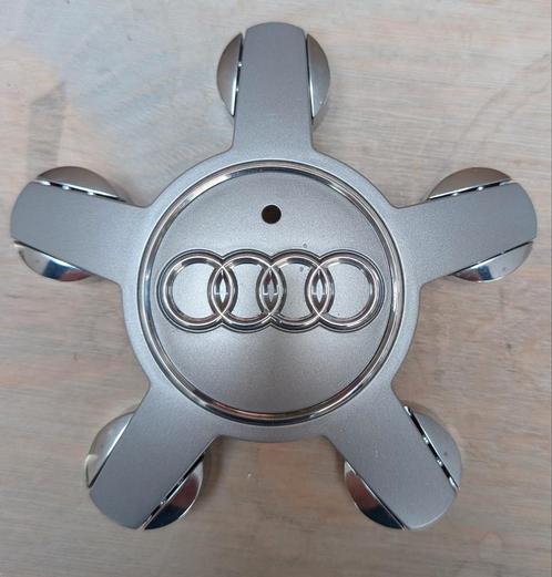 Naafkap lichtmetalen velg Audi A1 16 inch 8x0601165, Auto diversen, Wieldoppen, Zo goed als nieuw, Ophalen of Verzenden