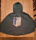 Attack on Titan Cape - Maat M, Ophalen of Verzenden, Zo goed als nieuw, 122 t/m 128, Jongen of Meisje