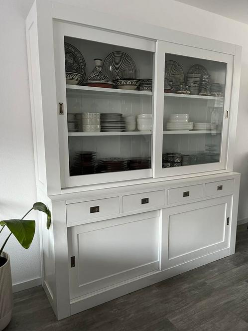 Buffetkast modern, Huis en Inrichting, Kasten | Buffetkasten, Zo goed als nieuw, 200 cm of meer, 150 tot 200 cm, 25 tot 50 cm