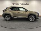 Toyota Yaris Cross 1.5 Hybrid Executive*Stoelverwarming*Head, Leder en Stof, Bedrijf, Hybride Elektrisch/Benzine, 3 cilinders