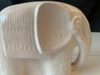 vintage porseleinen olifant, Antiek en Kunst, Antiek | Porselein, Ophalen of Verzenden