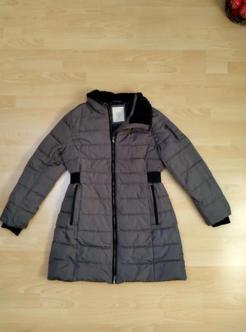 mooie Esprit winterjas met capuchon, Kleding | Dames, Jassen | Winter, Zo goed als nieuw, Maat 46/48 (XL) of groter, Ophalen of Verzenden
