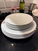 Ikea Plate Set - 8 stuks, Huis en Inrichting, Keuken | Servies, Keramiek, Ophalen of Verzenden, Zo goed als nieuw, Bord(en)
