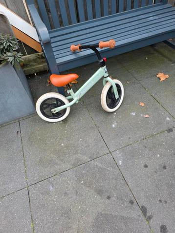 Leuke Loopfiets voor de Kleintjes! beschikbaar voor biedingen