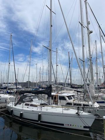 Te huur 11 meter comfortabel en compleet uitgeruste zeilboot beschikbaar voor biedingen