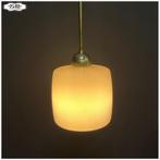 Opaline hanglamp lamp, Huis en Inrichting, Lampen | Hanglampen, Gebruikt, Vintage, Ophalen of Verzenden, Glas