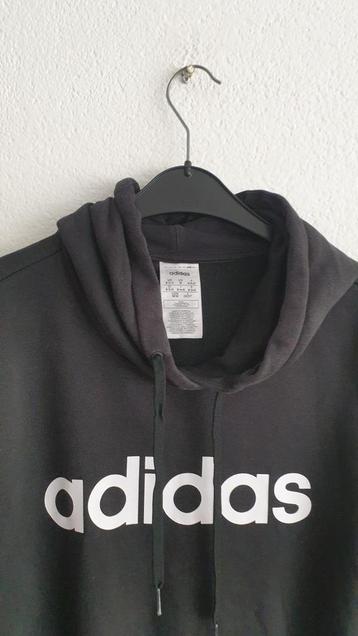 Zwarte Adidas Hoodie - Maat M beschikbaar voor biedingen