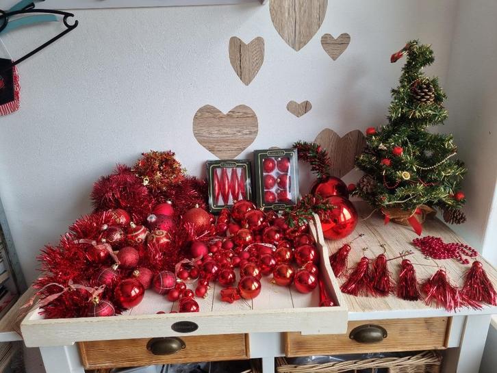 Mooie Grote Vintage Kerstboom Decoratie Set Rood, Diversen, Kerst, Gebruikt, Ophalen of Verzenden