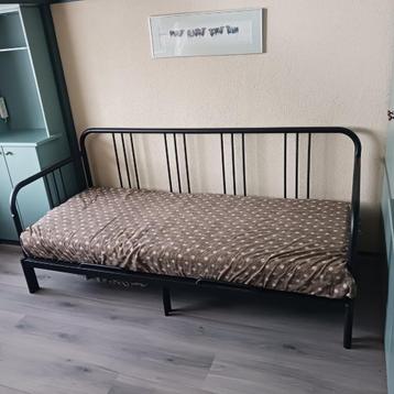IKEA Fyresdal Slaapbank incl 2 matrassen beschikbaar voor biedingen