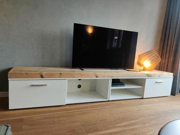Tv meubel met houten blad