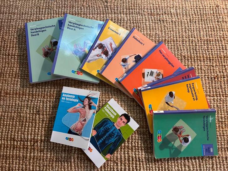Complete set boeken - MBO Verpleegkunde, Boeken, Schoolboeken, Zo goed als nieuw, Overige niveaus, Ophalen of Verzenden