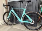 Als nieuwe Canyon Aeroad CF SLX 8 Di2 Ultegra M = 56cm, 28 inch, Carbon, Zo goed als nieuw, Meer dan 20 versnellingen
