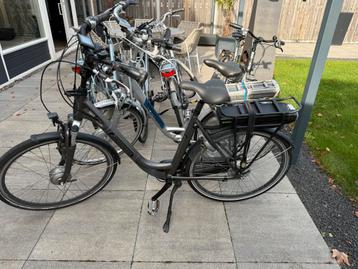 Elektrische fietsen met gebreken 6 stuks beschikbaar voor biedingen