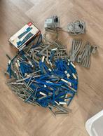 Lego trein rails grijs en blauw 12 volt, Kinderen en Baby's, Speelgoed | Duplo en Lego, Ophalen of Verzenden, Gebruikt, Losse stenen