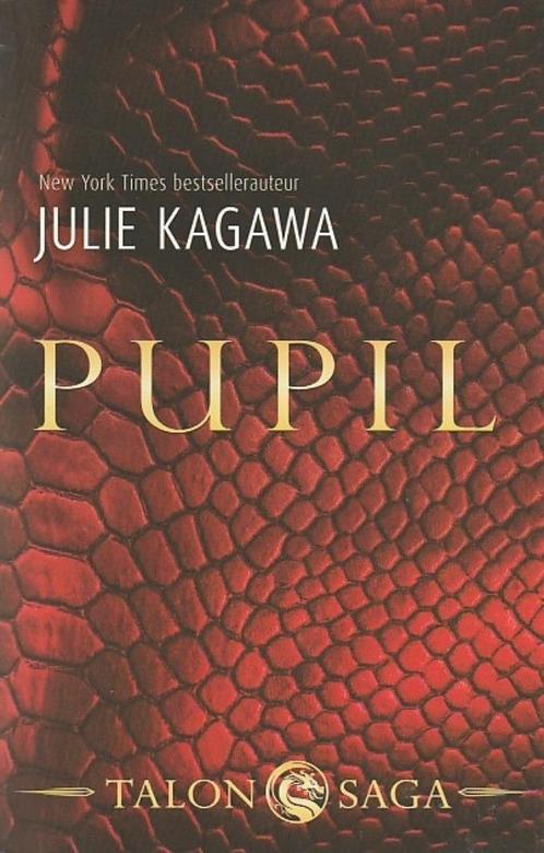 PUPIL - Julie Kagawa, Boeken, Kinderboeken | Jeugd | 13 jaar en ouder, Nieuw, Verzenden