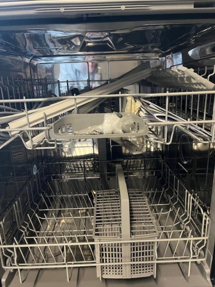 Vaatwasser, Witgoed en Apparatuur, Vaatwasmachines, Nieuw, Inbouw, 85 tot 90 cm, 45 tot 60 cm, Energieklasse A of zuiniger, Eco programma