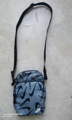 Nike schoudertas, Sieraden, Tassen en Uiterlijk, Tassen | Schoudertassen, Ophalen of Verzenden, Zo goed als nieuw, Zwart