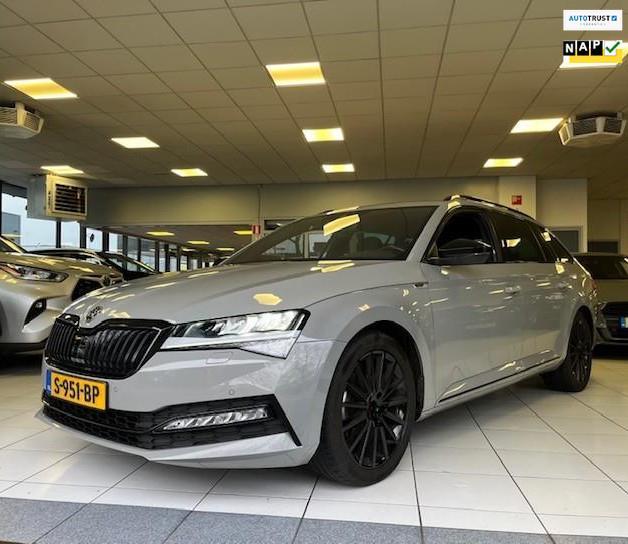 Skoda Superb Combi 1.5 TSI ACT Limited Sportline Business/VO, Auto's, Skoda, Te koop, Superb, ABS, Achteruitrijcamera, Adaptive Cruise Control