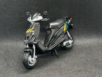 Malaguti F12 Scooter 1:18, Verzenden, Zo goed als nieuw