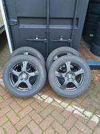 Kia Niro Banden/Velgen 205/60R16 All Season | 4 seizoensband, Ophalen, Gebruikt, 16 inch, 205 mm