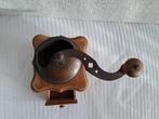 Antieke schoot Koffiemolen, Ophalen
