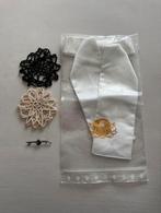 Wedstrijd set met plastron speld en haarnetjes paardrijden, Ophalen of Verzenden, Zo goed als nieuw, Zwart, Overige materialen