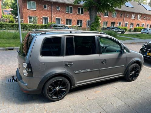Volkswagen Touran 1.4 TSI 103KW Cross DSG 2007 Grijs, Auto's, Volkswagen, Particulier, Touran, ABS, Achteruitrijcamera, Adaptieve lichten