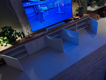 Mooie 3m lange dressoir kast gemaakt van IKEA Besta kasten - afbeelding 7