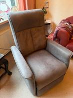 Nubuck leren sta op stoel met 1 motor, Huis en Inrichting, Fauteuils, Ophalen, Gebruikt, Leer, 75 tot 100 cm