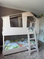 Boomhut Stapelbed Z.G.A.N. incl. 2 Matrassen (geen Ikea), Ophalen, Zo goed als nieuw, Stapelbed