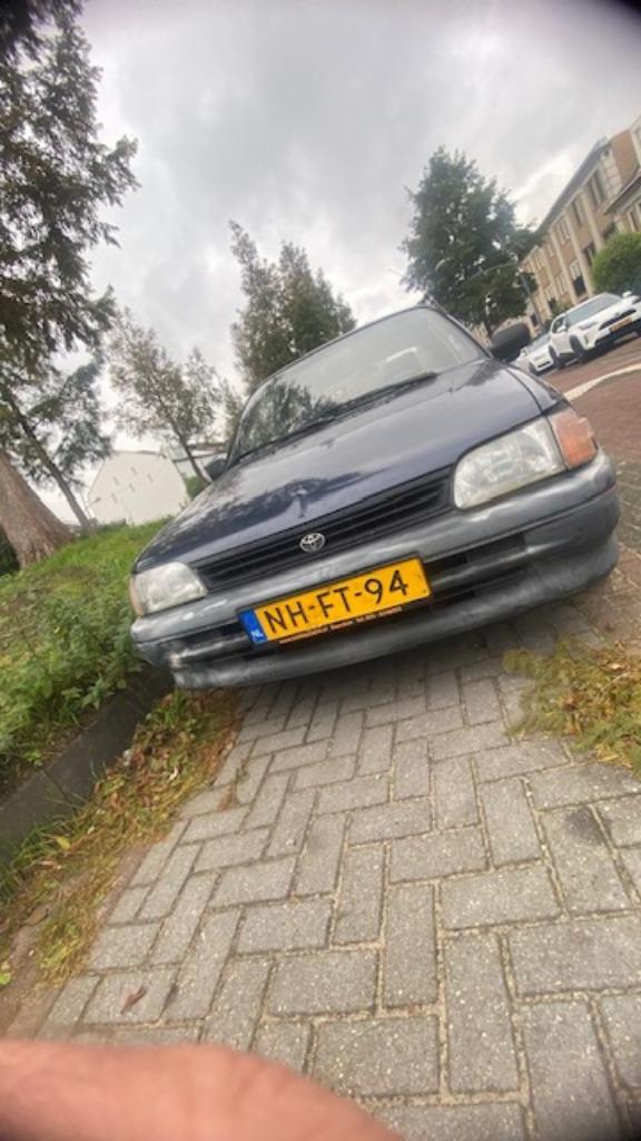 Toyota Starlet 1.3 XLI AUT E2 1996 Blauw, Auto's, Toyota, Particulier, Starlet, Benzine, Hatchback, Automaat, Origineel Nederlands