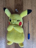 Pokemon Picachu knuffel - 23 cm hoog, Ophalen of Verzenden, Zo goed als nieuw, Overige typen