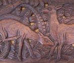 Art Deco wandpaneel houtsnijwerk herten en vogels tafereel, Ophalen of Verzenden