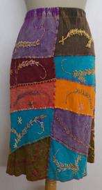 Ethnic/patchwork vrolijke kleuren rok! L, Kleding | Dames, Rokken, Maat 42/44 (L), Zo goed als nieuw, Knielengte, Verzenden