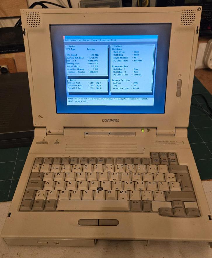 Retro Project - Compaq LTE 5250 Laptop, Computers en Software, Vintage Computers, Ophalen of Verzenden