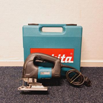 Makita 4340FCT - Decoupeerzaag + Koffer & Accessoires beschikbaar voor biedingen