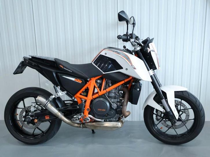 KTM KTM 690 DUKE (bj 2014), Motoren, Motoren | KTM, Bedrijf, Naked bike, 12 t/m 35 kW, Minimaal motorrijbewijs A2