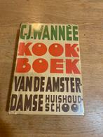 Vintage kookboek Amsterdamse huishoudschool, Boeken, Ophalen of Verzenden, Gelezen, Nederland en België