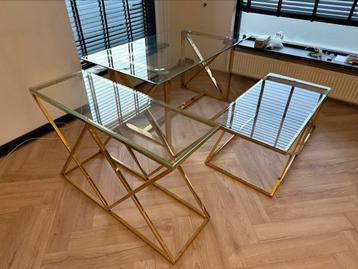 Complete Woonkamerset (Eet- Salontafel & Dressoir/Tv meubel) beschikbaar voor biedingen