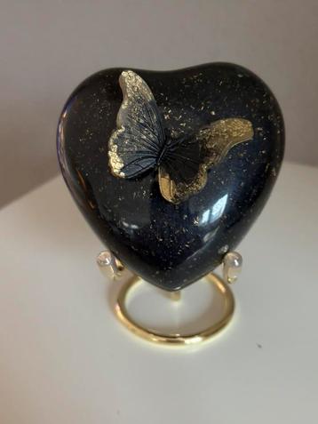 Prachtige epoxy mini-urn/ashart maat M beschikbaar voor biedingen