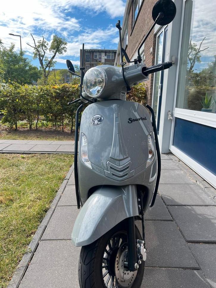 la souris la sourini uit 2023, Fietsen en Brommers, Snorfietsen en Snorscooters, Gebruikt, Overige merken, Benzine, Ophalen of Verzenden